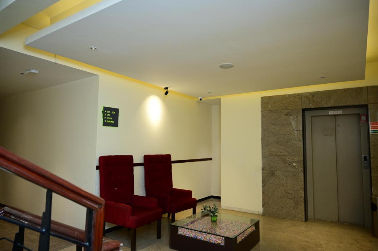 Sterling Keys By Tgi Hotel Bangalore Exterior photo